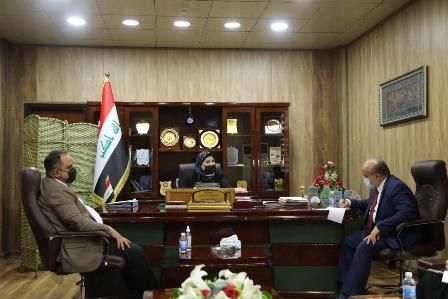 وزارة العمل تضع آلية عمل جديدة للحماية الاجتماعية وتمكين المواطنين اقتصادياً