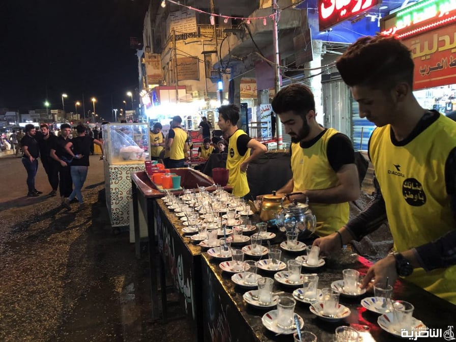 من بينها مواكب عربية واجنبية ..(1000)موكب خدمي لإحياء زيارة النصف من شعبان في كربلاء