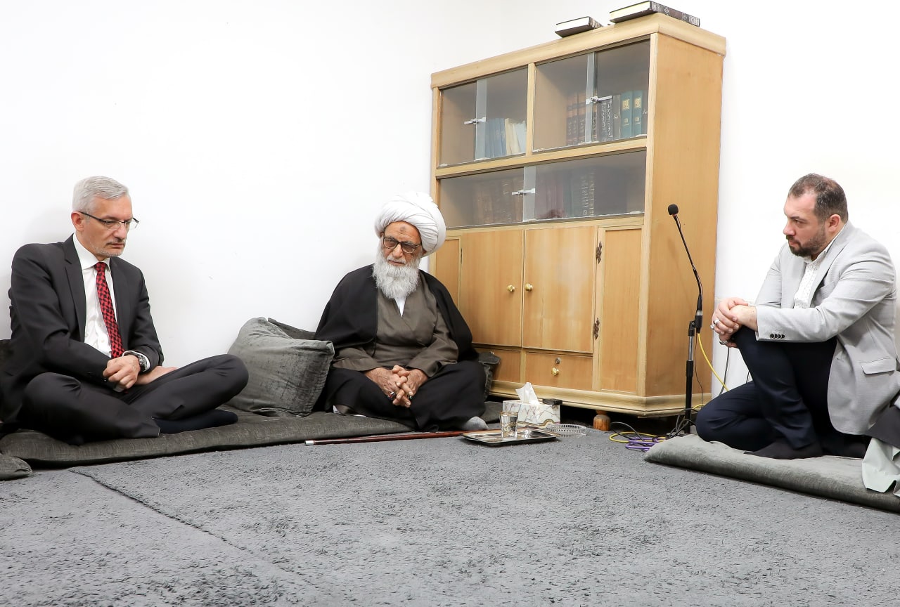 المرجع النجفي للسفير الالماني: المرجعية ترى ان من حق العراق أن يعيش في سيادة كاملة (صور)
