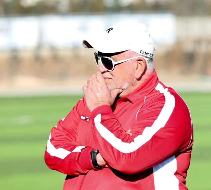 العراب علي وهاب يفتح باب ويغلق ابواب