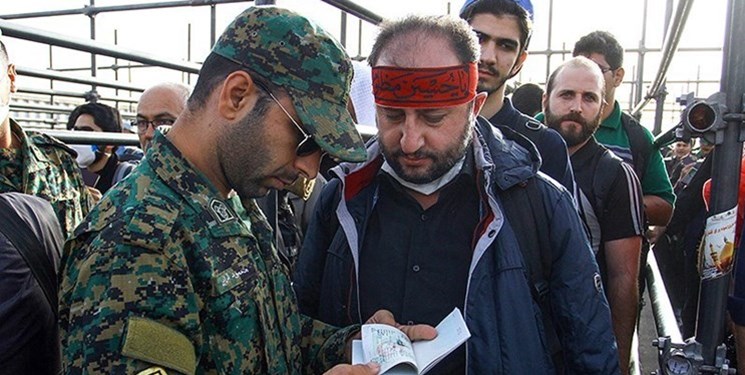 بعد انقطاع دام 28 شهرا :دخول زوار ايرانيين الى العراق عبر منفذ مهران زرباطية