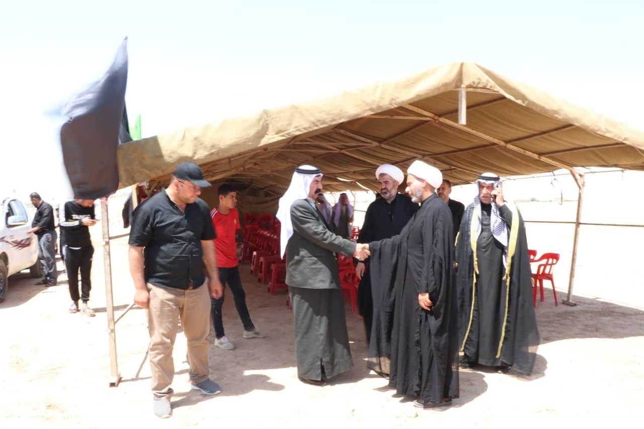 الموصل :الطائفة الأيزيدية تحيي ذكرى استشهاد الامام الحسين والعتبة الحسينية تزودهم ببركات من مرقد الامام الحسين