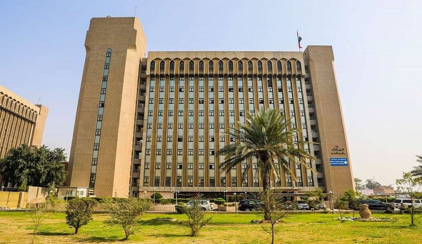 أكثر من 28 ألف طالب يباشرون دراساتهم العليا في الجامعات العراقية