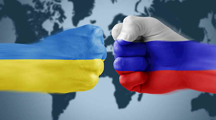 صحفية فرنسية : الولايات المتحدة تحقق أرباحا من الصراع الروسي الأوكراني