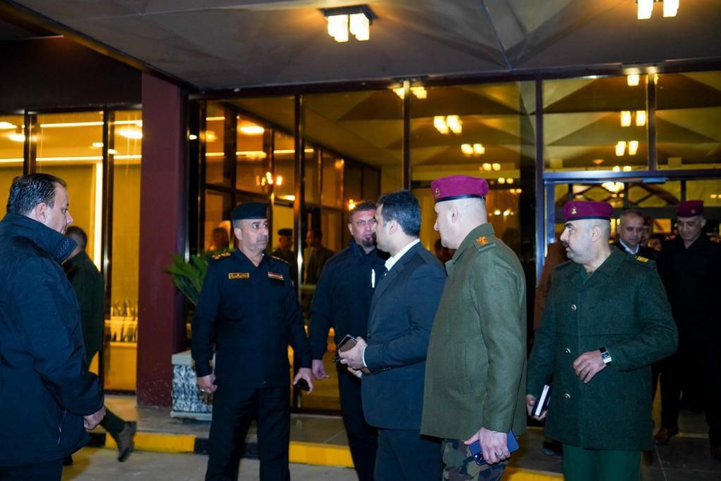 رئيس هيأة المنافذ الحدودية يتفقد سير الاجراءات الخاصة بدخول منتخبات ووفود وجماهير بطولة خليجي 25