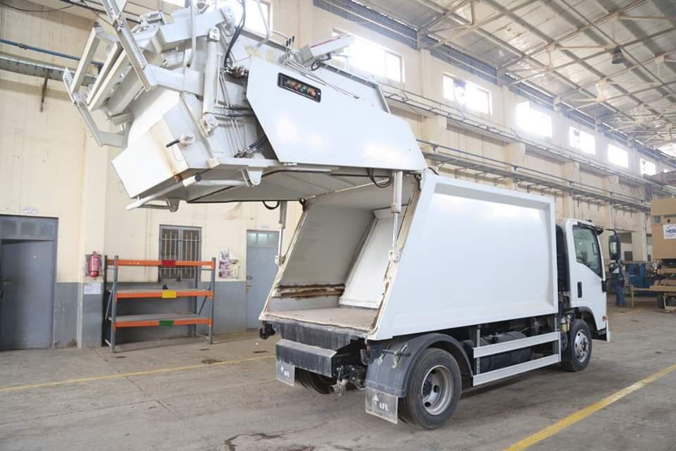 العراق ينتج  كابسـات النفايـات ومُختلـف المُعـدات الخدميـة والتخصُصيـة ودعوة رسمية لأمانـة بغـداد ومجالـس المُحافظـات لشرائهـا(صور)