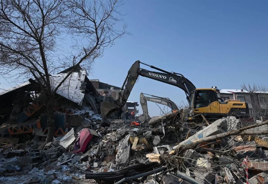 عالم إسباني يكشُف لماذا كان الزلزال في تركيا وسوريا "مدمرًا" إلى هذا الحدّ!