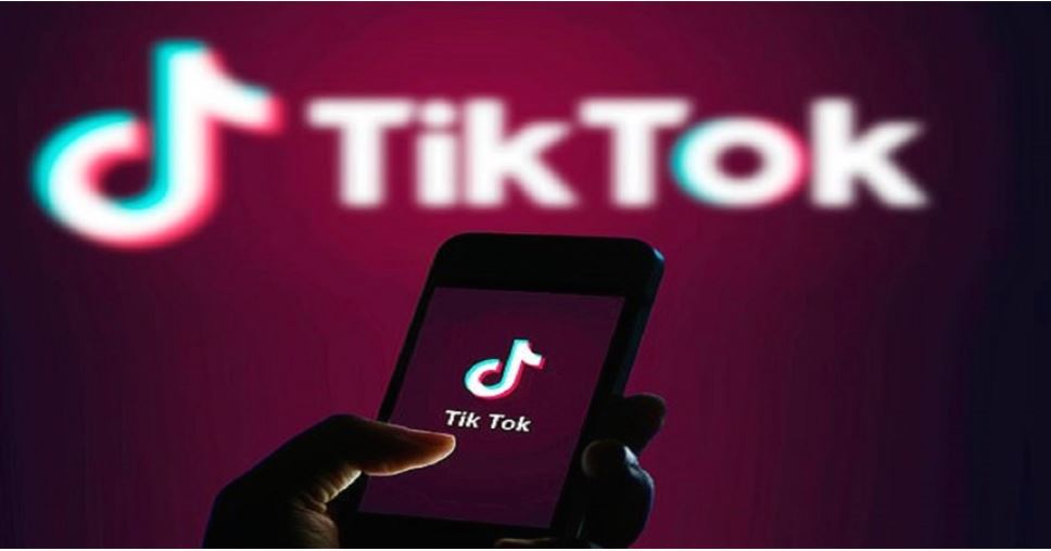 فرنسا تحظر "تيك توك" على هواتف العمل لموظفي الخدمة المدنية