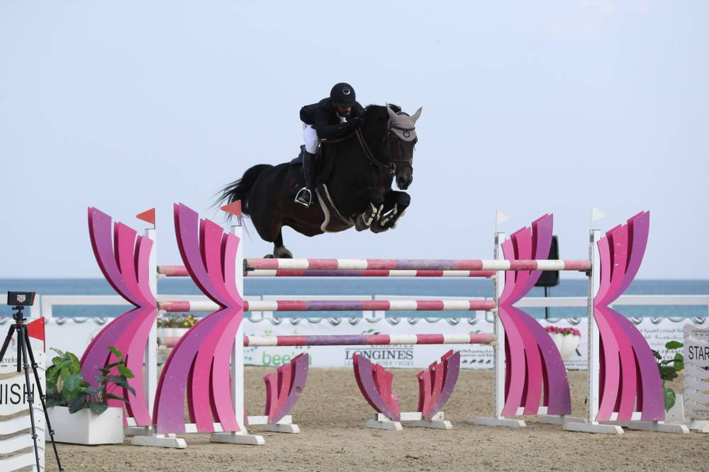 عراقيان يحققان المركزين الأول والثاني في بطولة الشارقة الدولية بالفروسية
