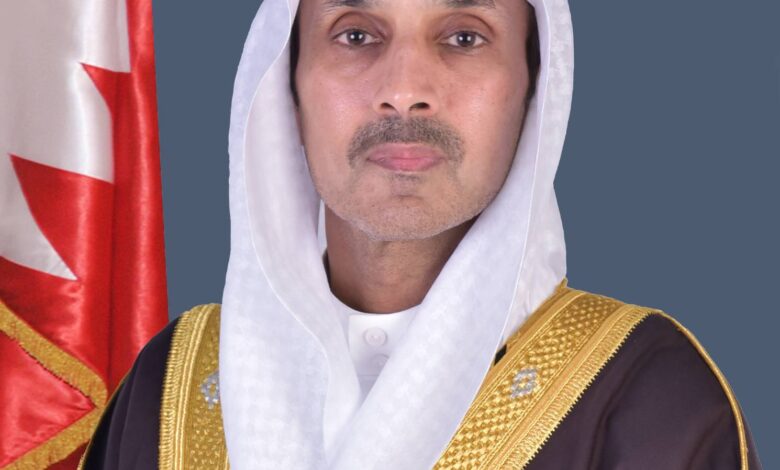 السفير البحريني يعلن انتهاء أزمة العالقين على الحدود العراقية
