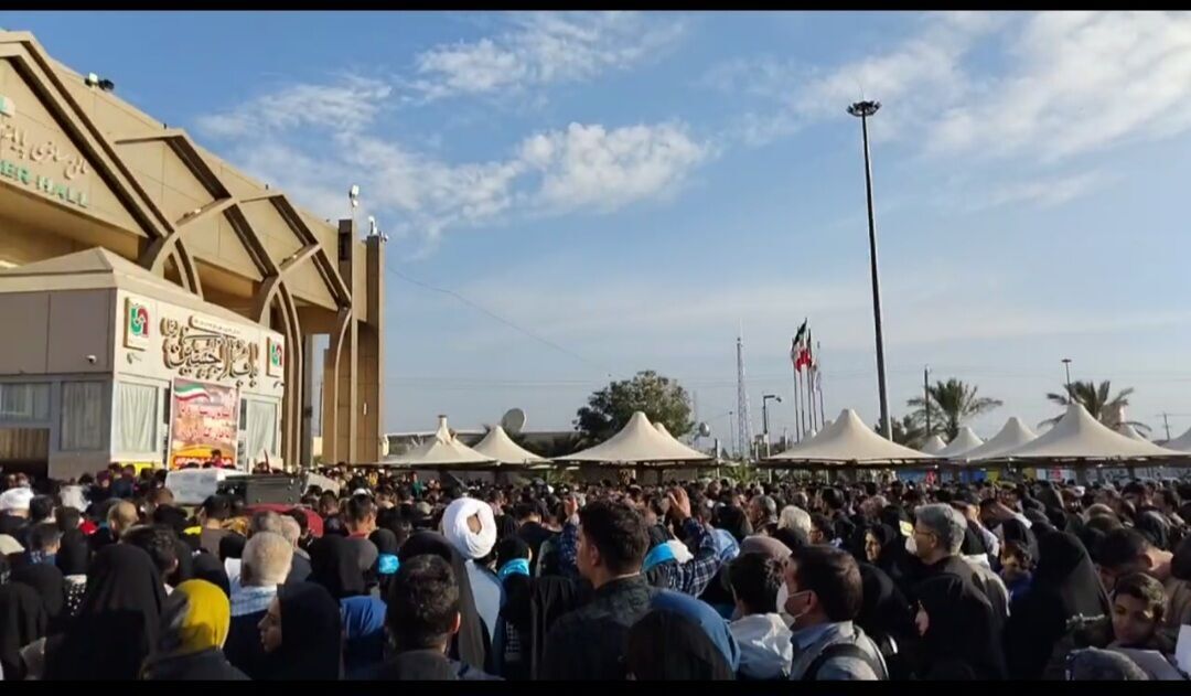 مسؤول إيراني : 35 ألف زائر  دخلوا العراق عبر منفذ مهران الحدودي خلال الـ 24 الماضية