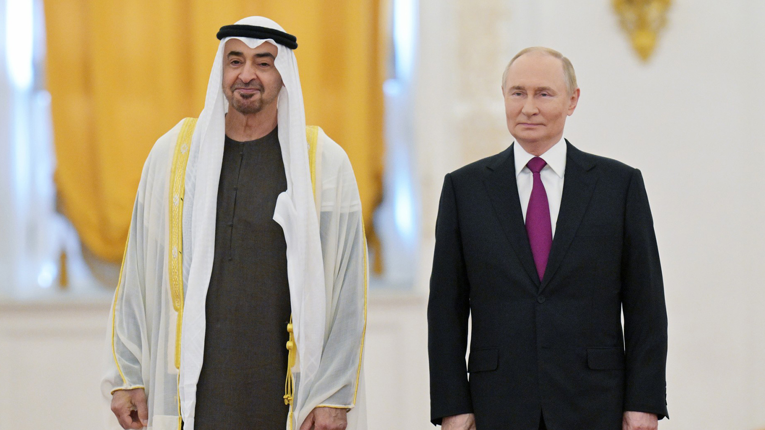 بوتين: الإمارات مكان مناسب للقاء ترامب